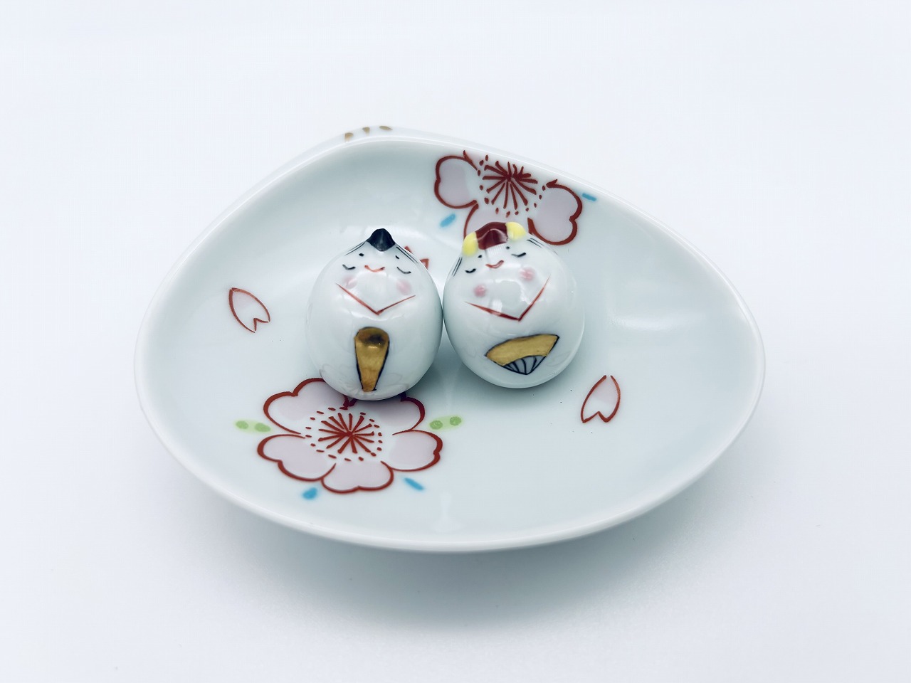 豆ひな人形2人揃(桜絵、貝型台皿付)