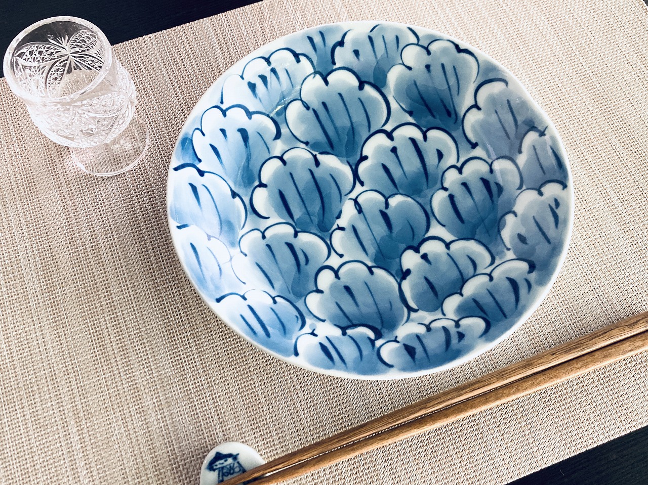 牡丹一方押皿 しん窯青花 限定商品