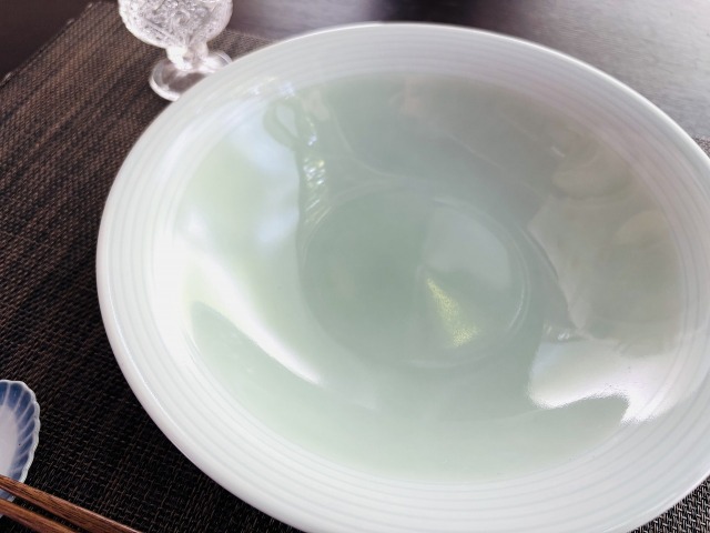 渕しのぎ掛け分け青磁鉢 しん窯青花匠 限定商品