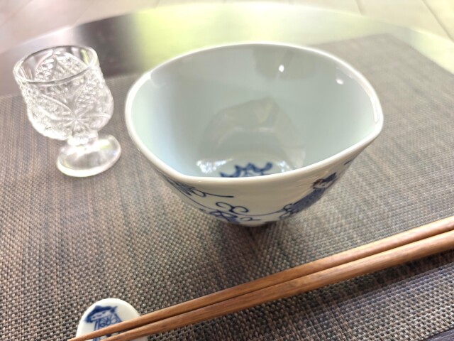 唐草異人四角丼(小)しん窯青花 限定商品