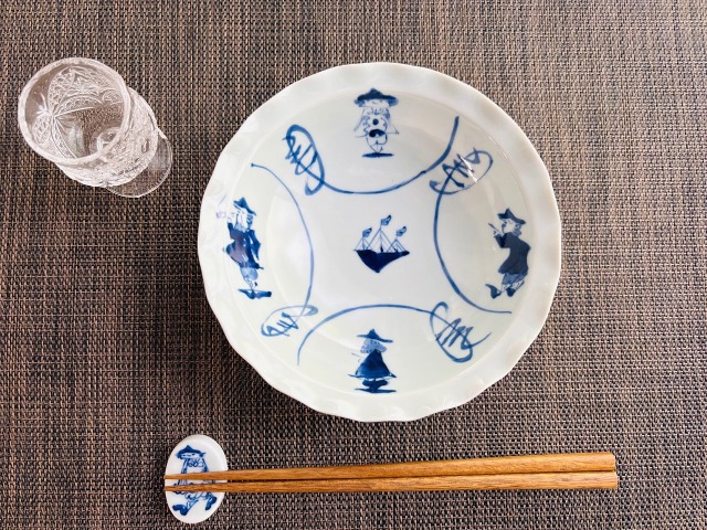 間取異人輪花サラダ